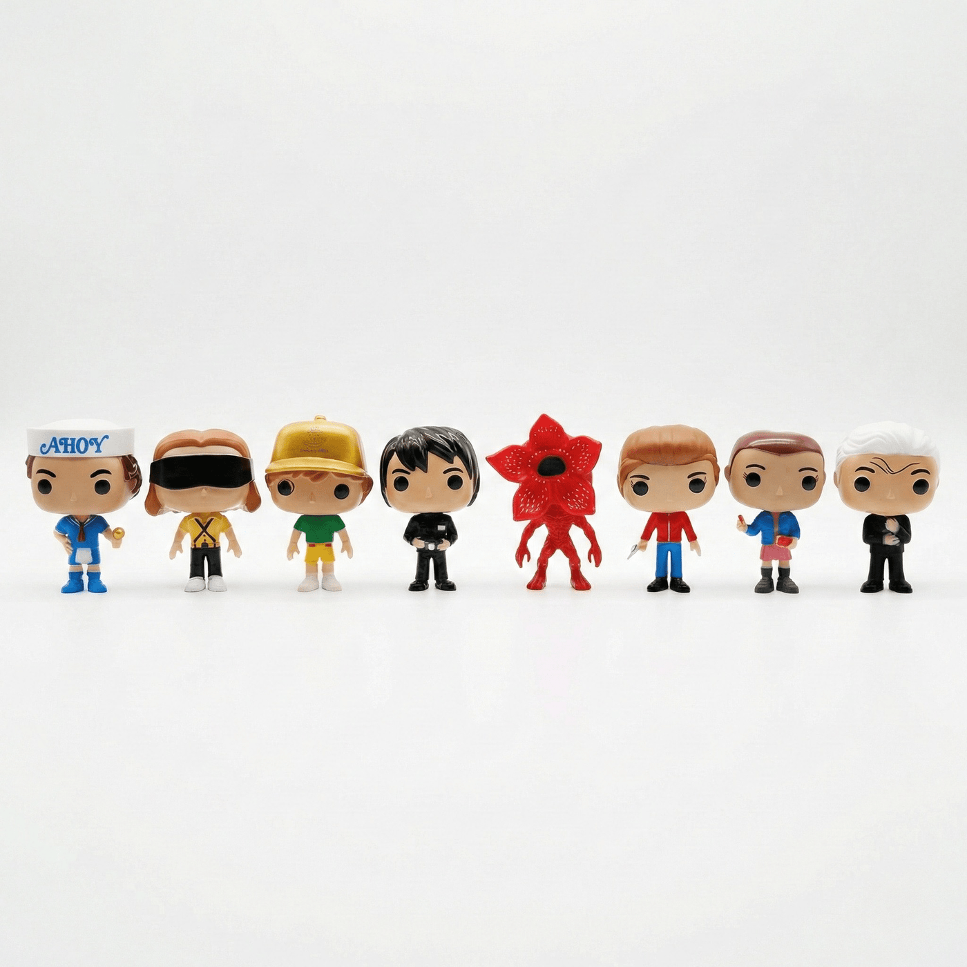 Stranger Things Mini Fiqur Kolleksiyası – PVC Material, Detallı Dizayn